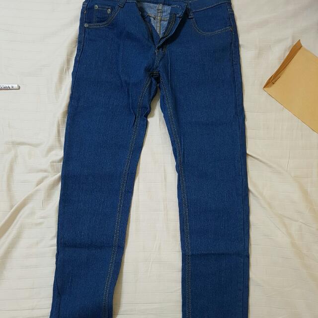 women's jeans with deep pockets