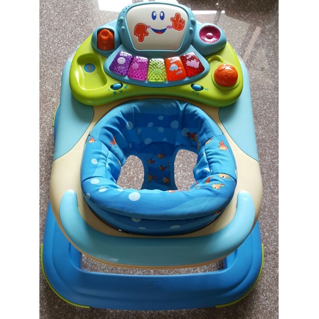 Trotteur chicco dance hotsell