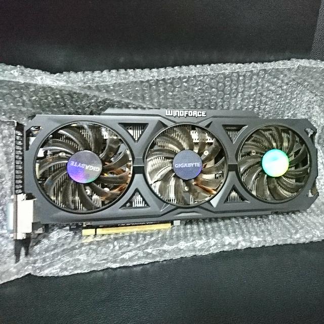 Gigabyte AMD R9 270X OC 2Gb