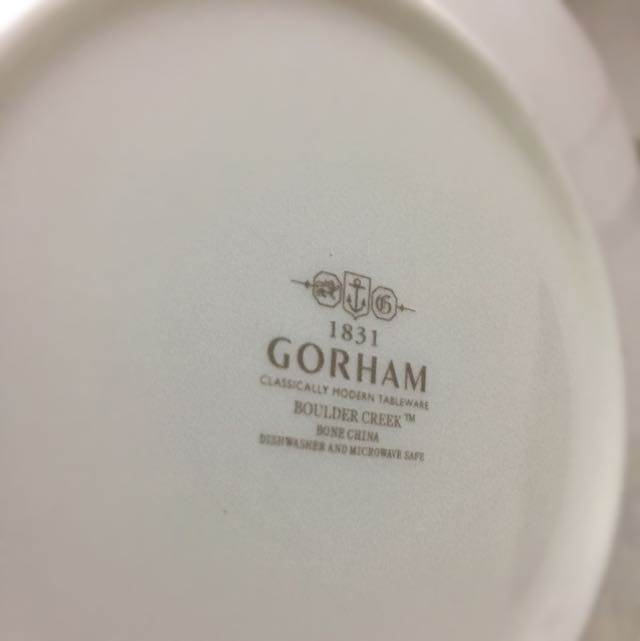 Gorham Boulder Creek 40Pc Bone China Dinnerware Set (White), TV & Home