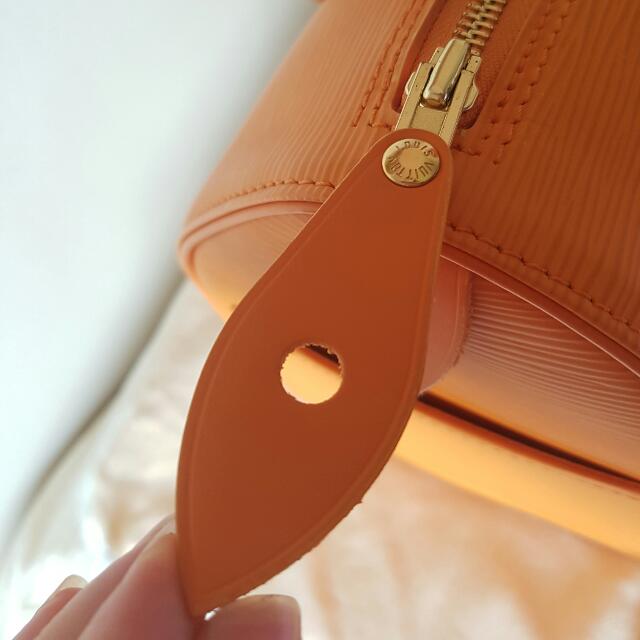 Louis Vuitton Epi Leather Colour Palette - Miss Bugis