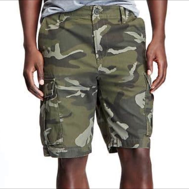 Old navy broken in cargo shorts hotsell