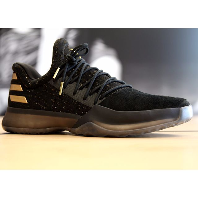 Harden 1 imma be a star outlet