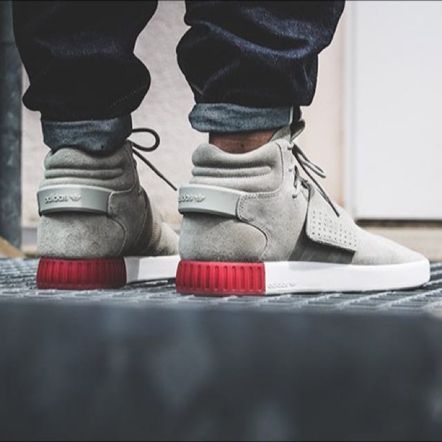 Adidas invader hotsell strap grey