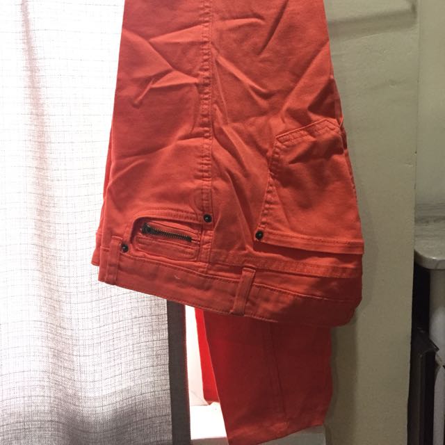 F21 Denim Jeans (Category: Jeans) located in Quezon City. Submitted by ____kp (Listing ID 84133075, Image 2). Description: .