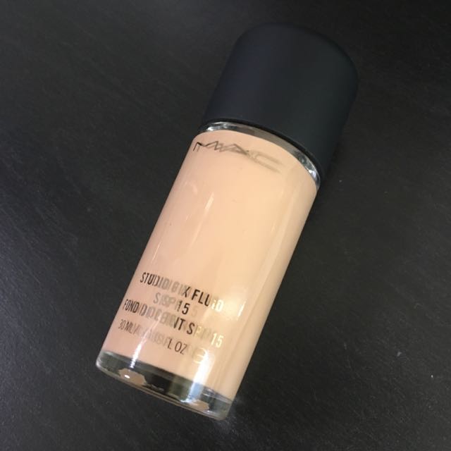 mac studio fix fluid foundation nw20