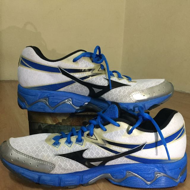 mizuno wave connect 2