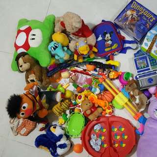 PRELOVED TOYS KIDS COLLECTION ALL MORE THAN 100 PCS JUST $18 Great Condition