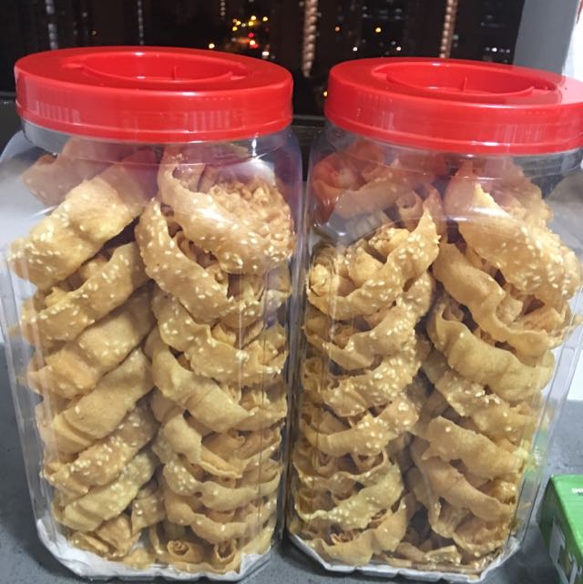 Cny Coodies Honey Comb Food Drinks Packaged Instant Food On Carousell