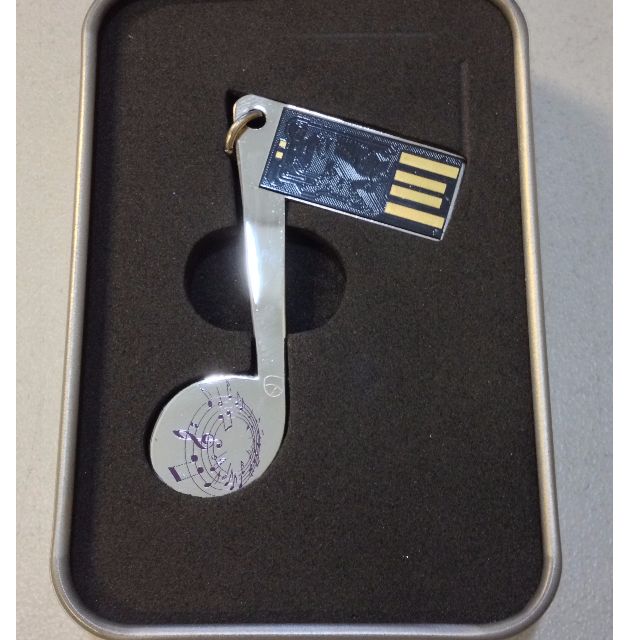 Music Note USB, 手提電話, 電話＆平板電腦配件, 充電器及電線 Carousell