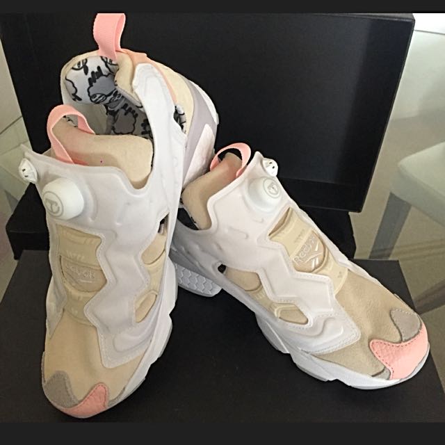 reebok pump fury sheep