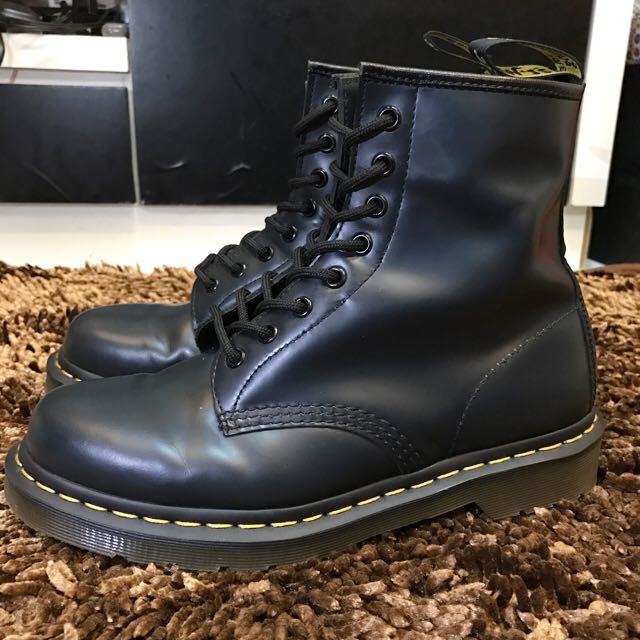 Docmart 8 hole discount