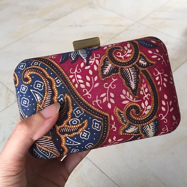 Sakura Malaysia Batik Clutch Women s Fashion Bags Wallets