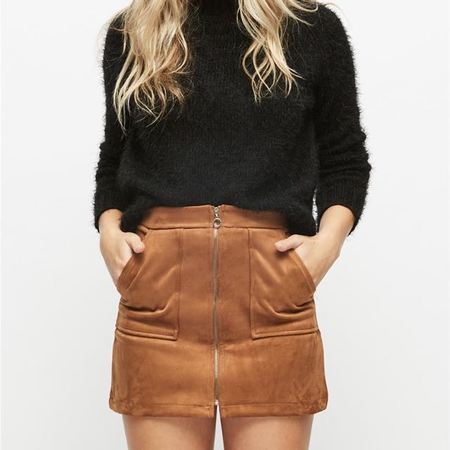 Beige suede mini skirt