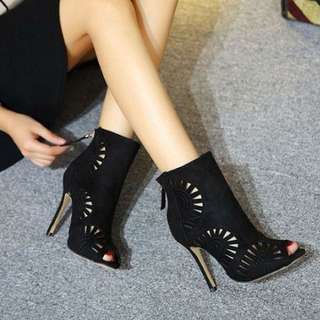 Black Heels Shoes