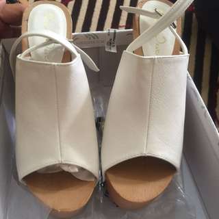 Sepatu Heels Nine West