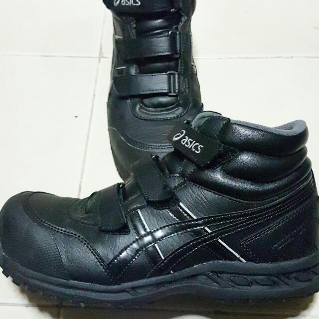 Asics Safety Shoes, Men's Fashion, Footwear, Casual shoes on Carousell