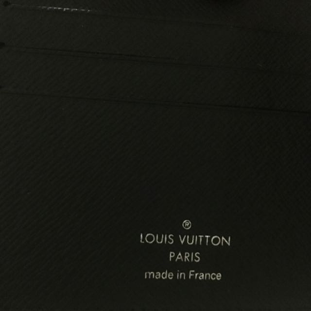 Louis Vuitton Damier Graffit Portefeuille Amerigo Wallet N41635