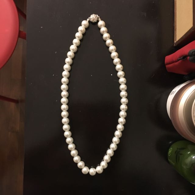 Nice pearl hotsell necklace