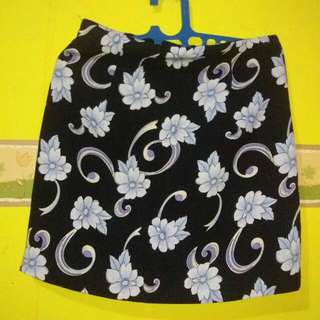 REPRICE - Skirt Flower Black