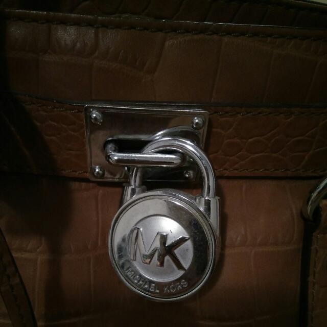 Authentic Michael Kors Handbag 