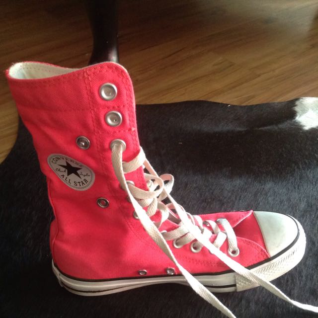 hot pink converse shoes