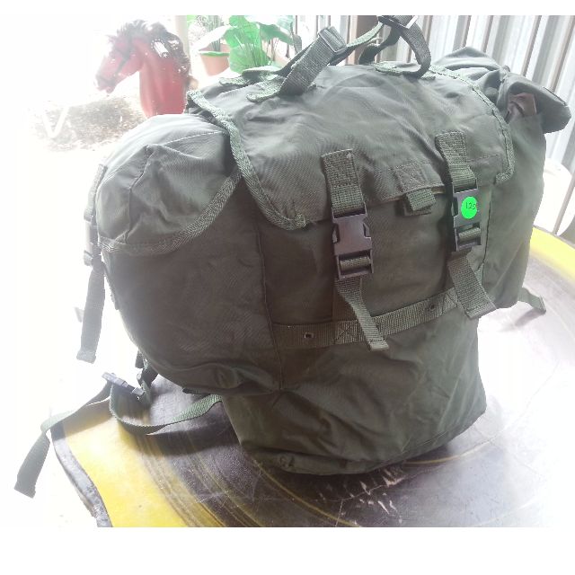 Singapura Military Army Backpack Askar Tentera Beg Antiques Vintage Collectibles On Carousell