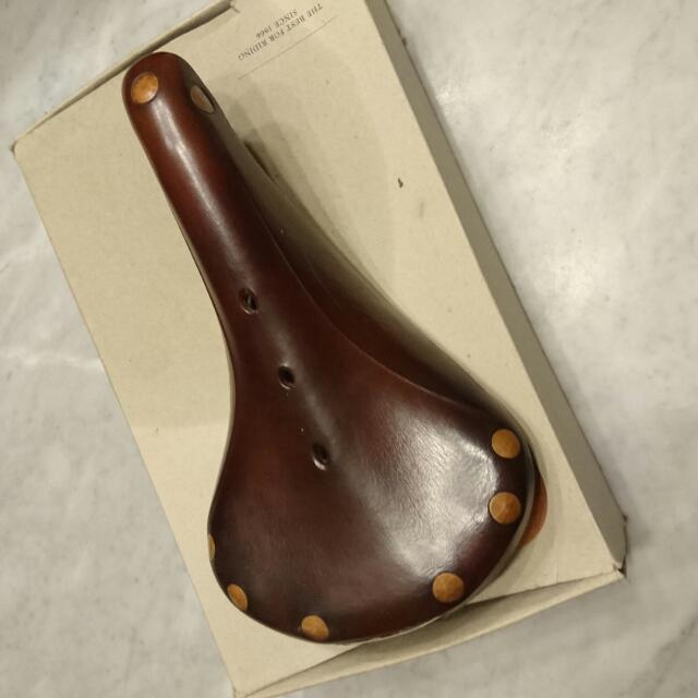 brooks b17 copper rivets
