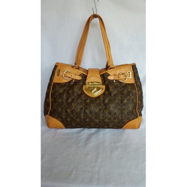 Louis Vuitton Shopper Etoile Quilted GM Shoulder Bag, Luxury, Bags &  Wallets on Carousell