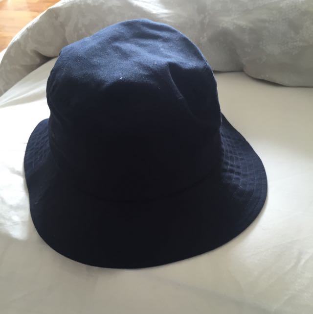 muji bucket hat