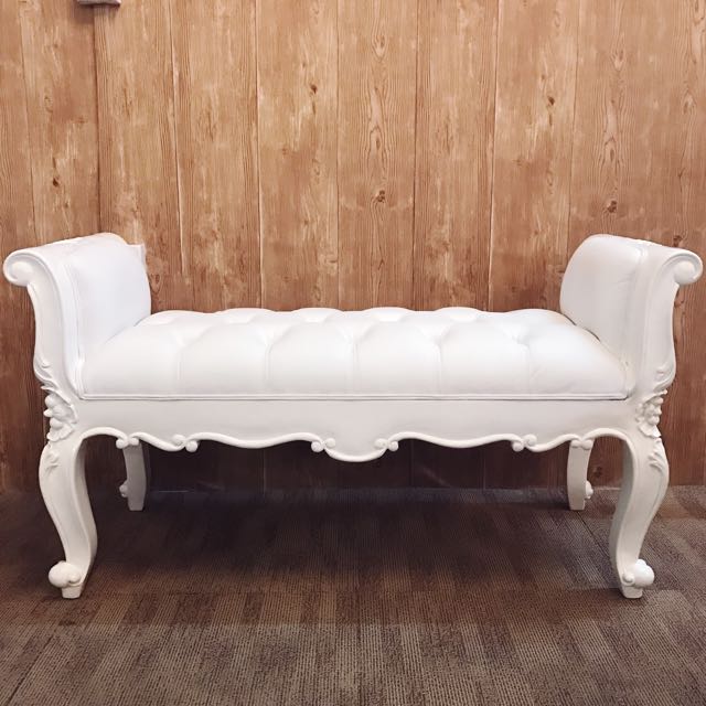 White Victorian Settee Bench Furniture Tables Chairs On Carousell