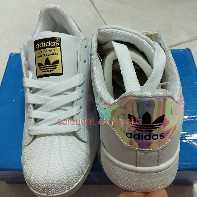 Size 39) Brand New Inspired Adidas Superstar Holographic Size 39) Brand New Inspired Adidas Superstar Holographic