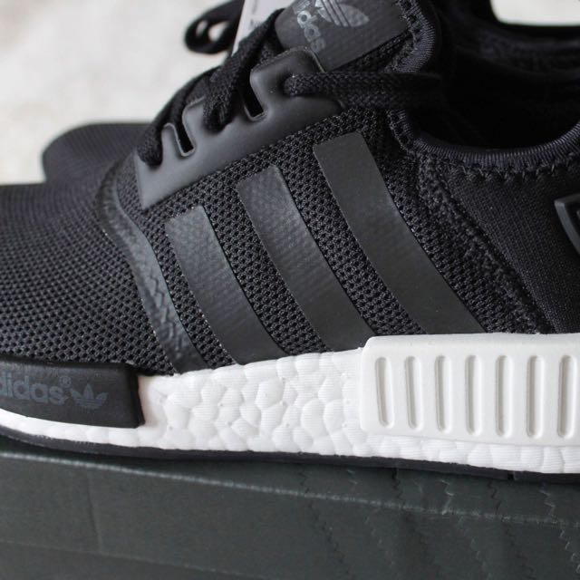 White nmd clearance junior