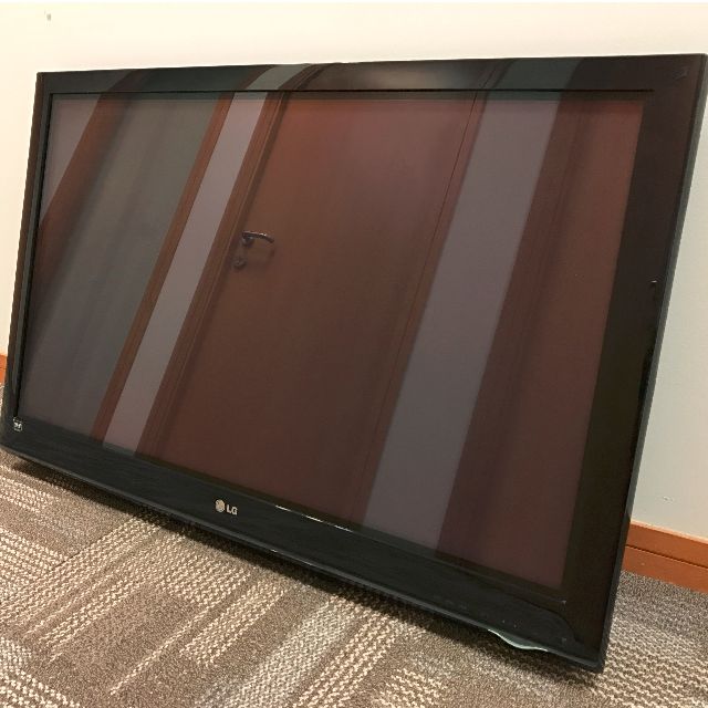 LG Plasma 42" TV, TV & Home Appliances, TV & Entertainment, TV on Carousell