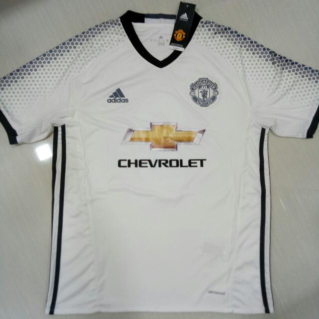 Manchester United 3rd Away White Jersey Sports Sports Apparel On Carousell