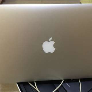 MacBook Air 13.3 1.4ghz 4gb