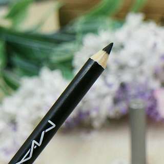 Instock Brand New Waterproof Mac Eyeliner Black Pencil