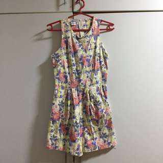 Preloved Flora Romper