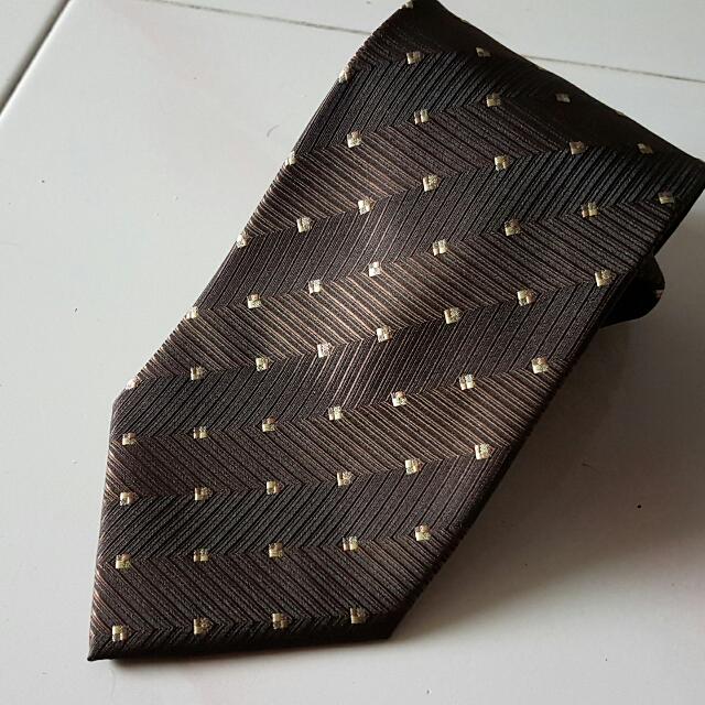 formals for men with tie