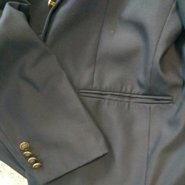 Dinner Jacket (Category: Hoodies) located in Singapore. Submitted by fidget_and_shy (Listing ID 85286056, Image 4). Description: .