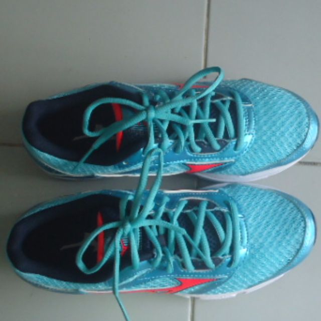 mizuno wave impetus 2017
