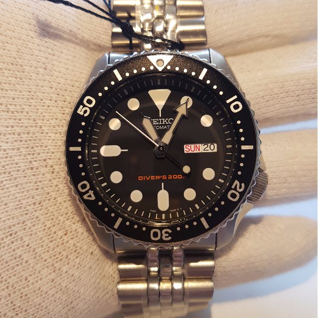 seiko men's skx007k diver's automatic watch