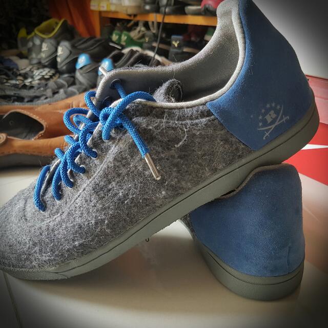 Adidas top ransom strata