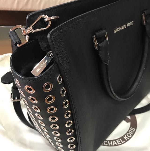 Michael kors selma online grommet