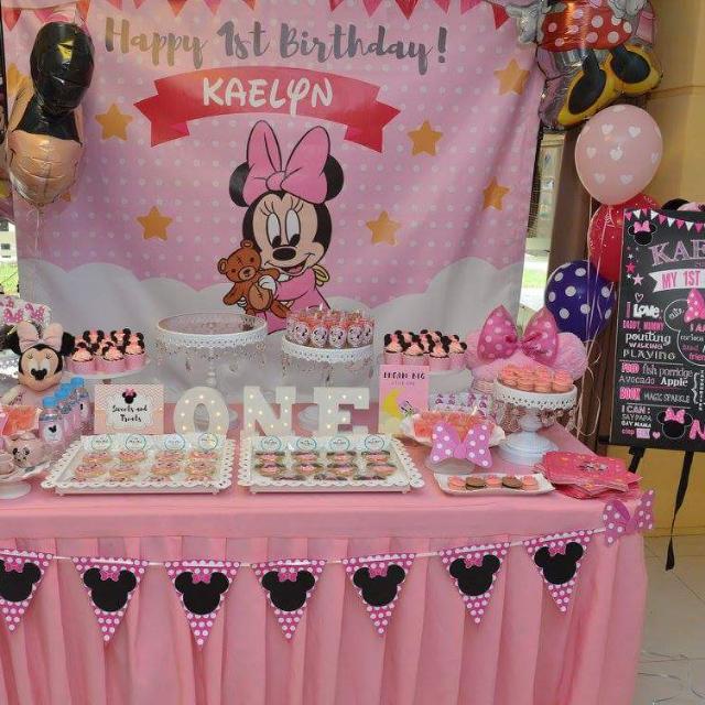 Disney Minnie Mouse Dessert Table Candy Bar Birthday Party Food