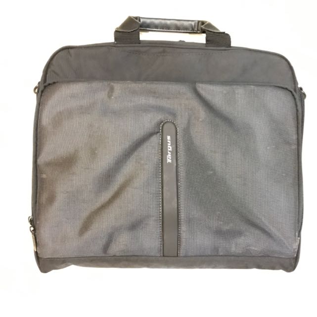 Targus Laptop Bag, Men's Fashion, Bags, Briefcases on Carousell