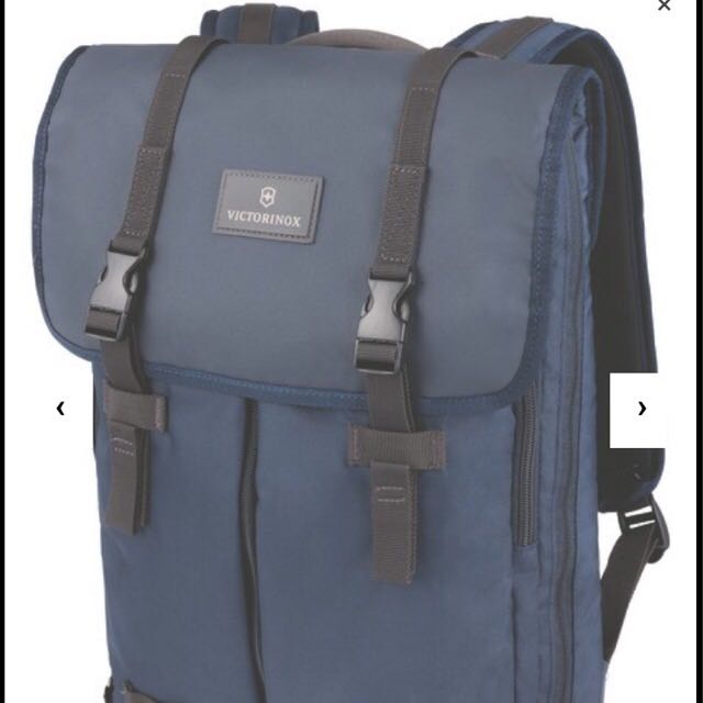 VICTORINOX ALTMONT 3.0 FLAPOVER LAPTOP BACKPACK NAVY Men s