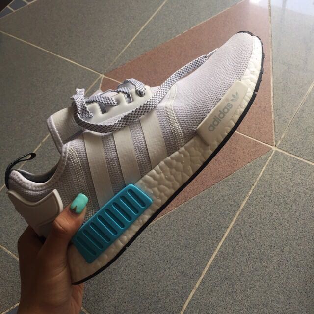 Nmd r1 bright cyan sales
