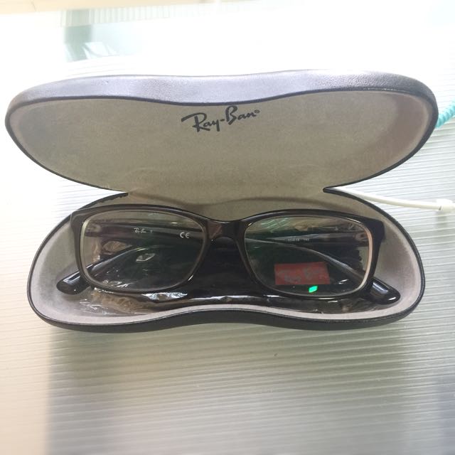 Authentic Rayban Prescriptive Glasses (Category: Sunglasses & Eyewear) located in Singapore. Submitted by cgsells (Listing ID 85524047, Image 2). Description: .