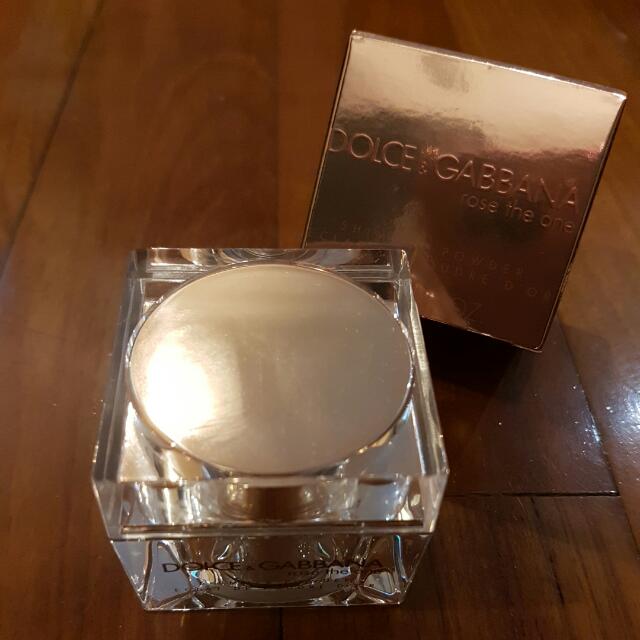 Dolce gabbana the hotsell one shimmer powder